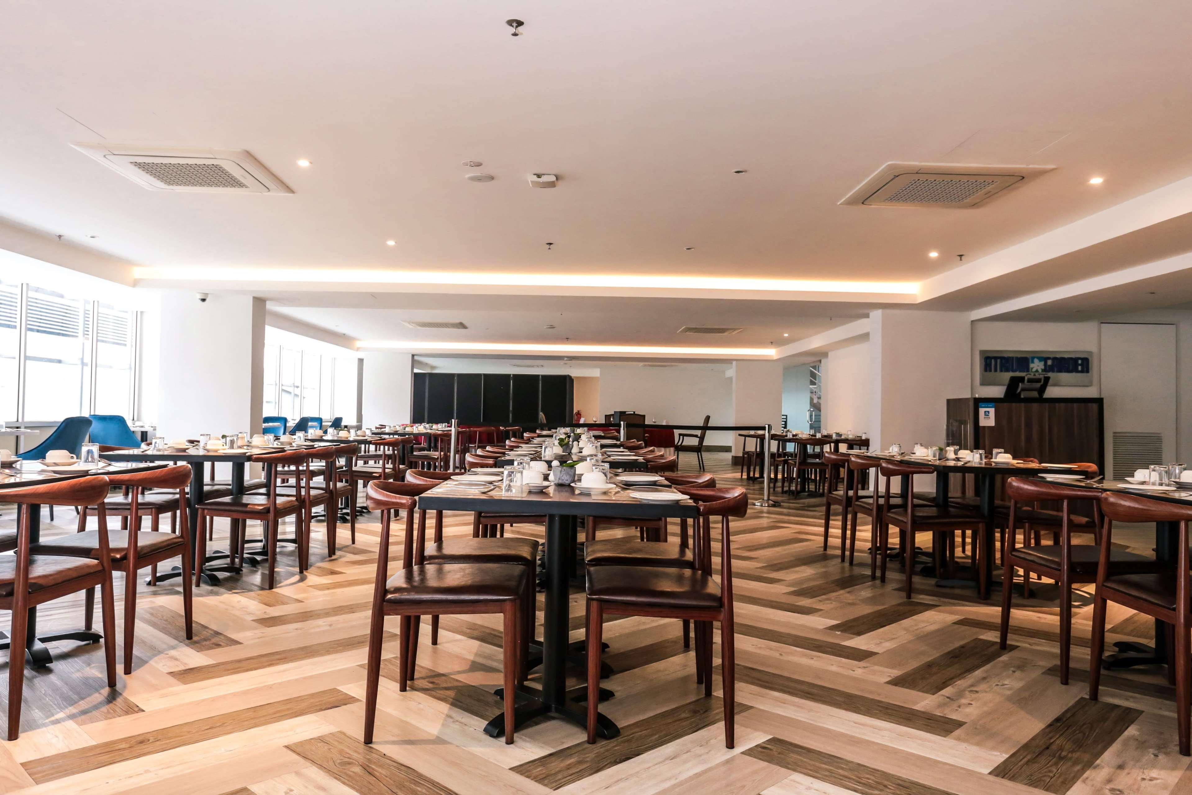 Days And Suites Fraser Business Park Kl Kuala Lumpur Extérieur photo